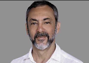 Foto do médico Carlos Veiga publicada no seu site de Coerência Bioemocional/DR