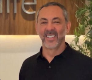 Carlos Veiga esteve privado de oxigénio no cérebro durante meia hora/DR